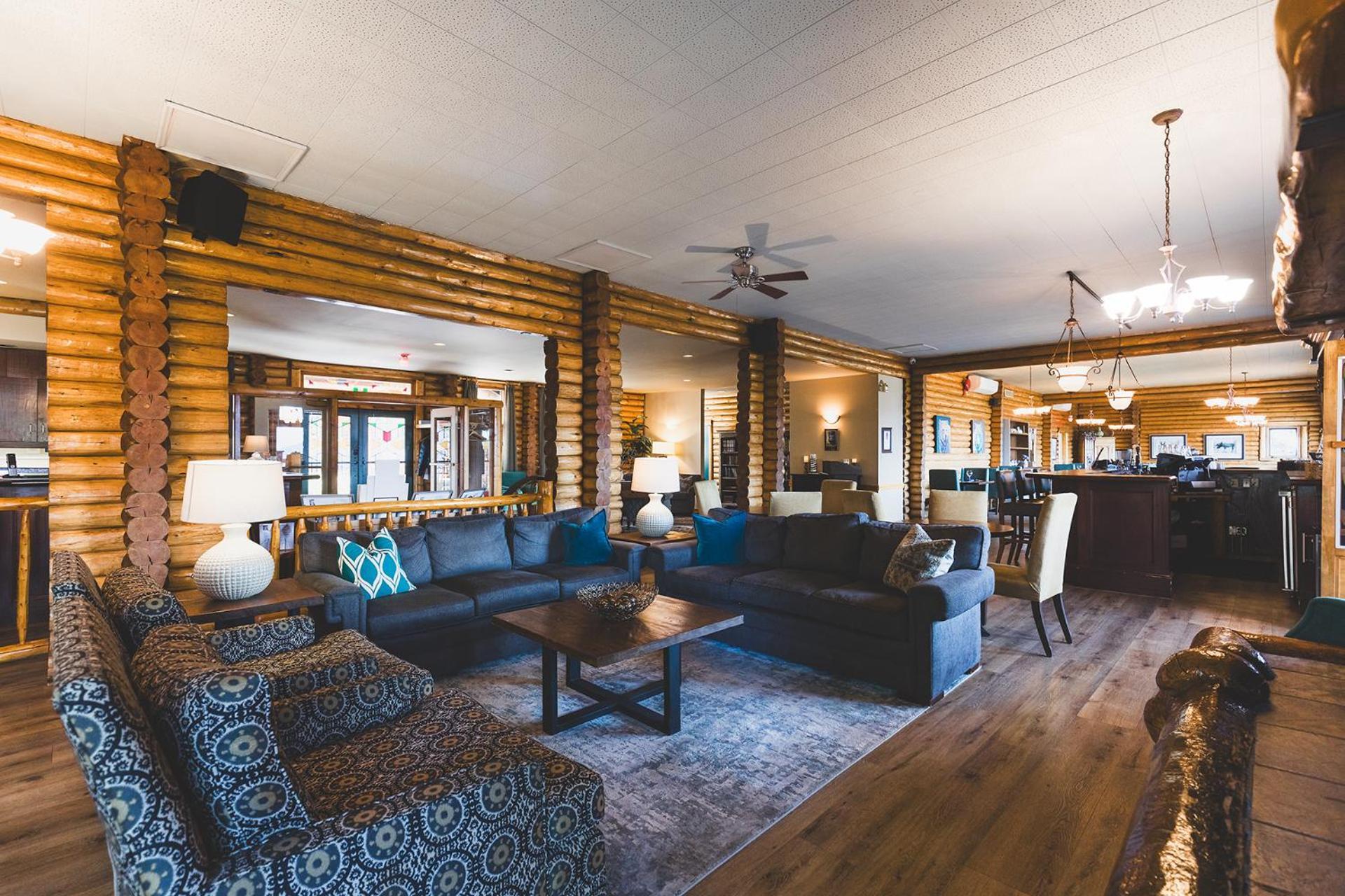 Overlander Mountain Lodge Jasper Ngoại thất bức ảnh