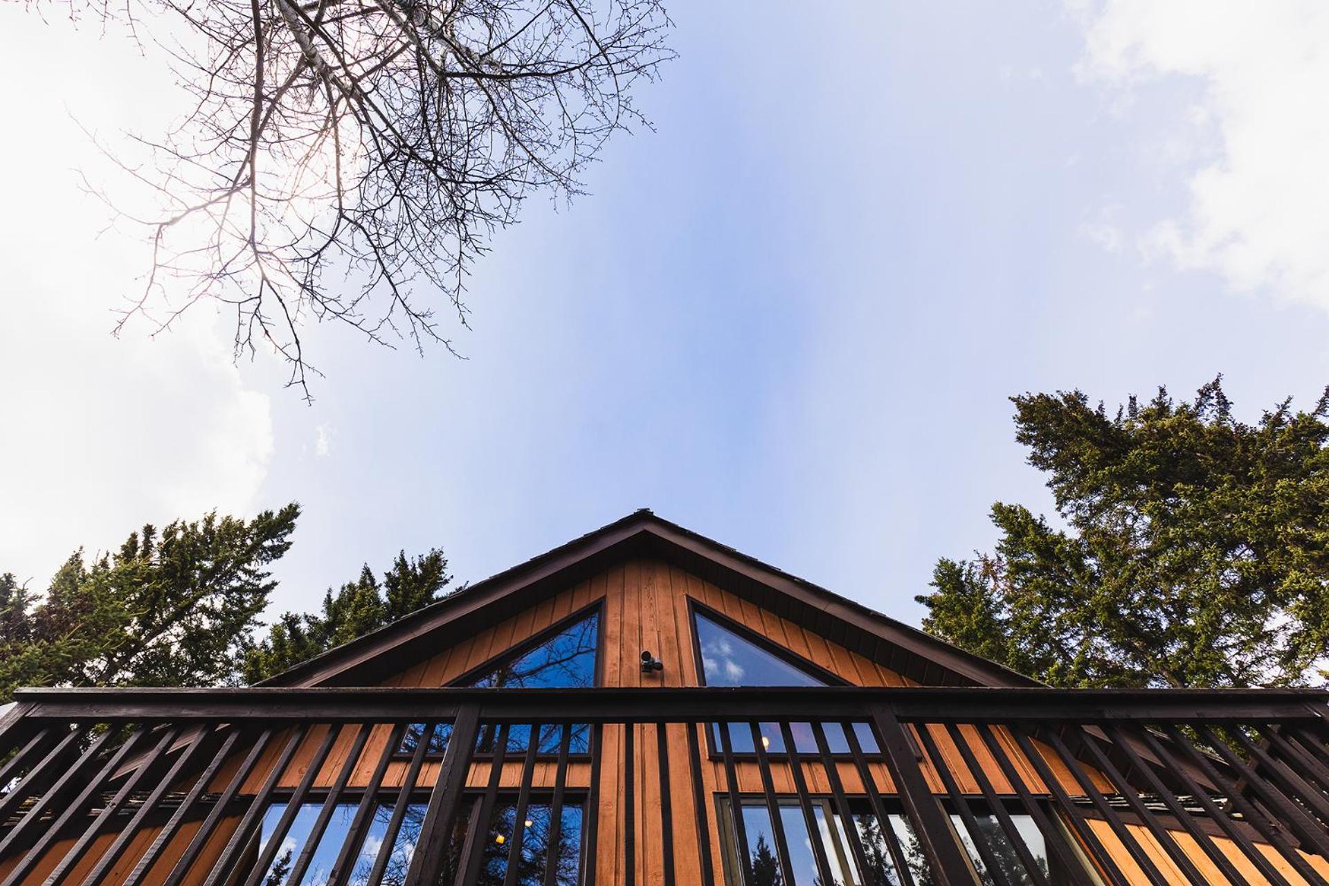 Overlander Mountain Lodge Jasper Ngoại thất bức ảnh